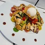 Frühstückspension Domaine De La Provencale 3*