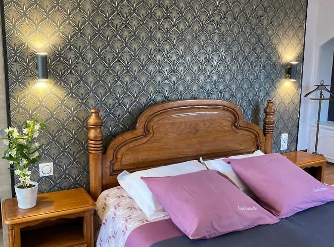 Domaine De La Provencale Bed & Breakfast Saint-Didier-de-la-Tour