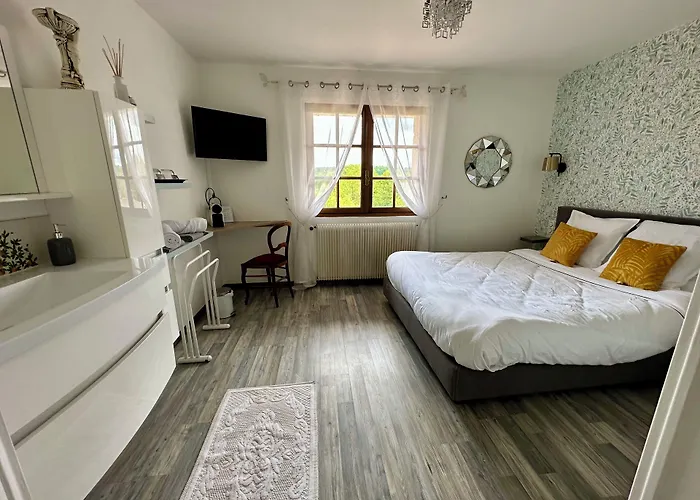 Bed & Breakfast Domaine De La Provencale Saint-Didier-de-la-Tour