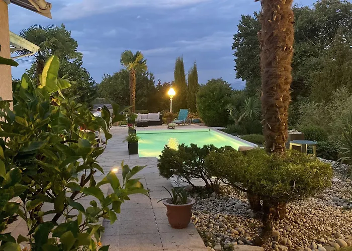 Domaine De La Provencale 3*