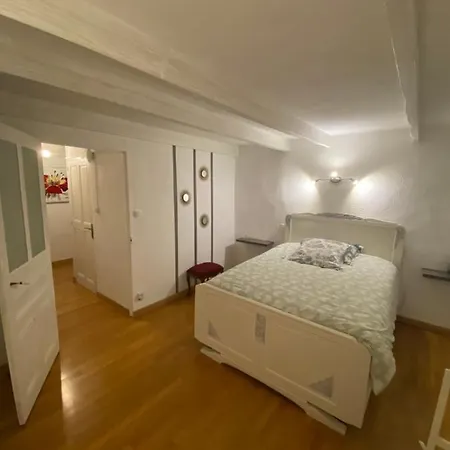 Bed & Breakfast Domaine De La Provencale