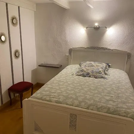 Domaine De La Provencale Bed & Breakfast