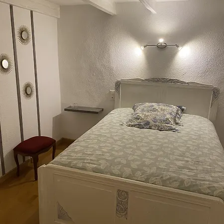 Domaine De La Provencale Bed & Breakfast